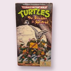 Teenage Mutant Ninja Turtles “The Shredder is Splintered” VHS